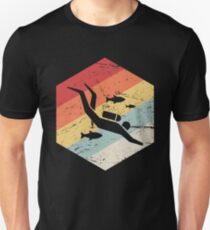 Retro 70s Scuba Diver Icon Unisex T-Shirt