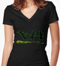 Spitting Largo Women's Fitted V-Neck T-Shirt