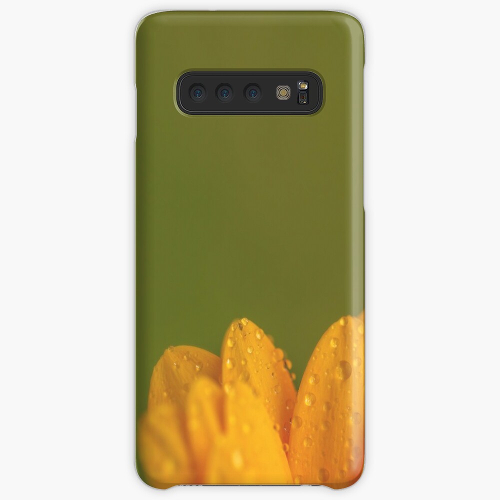 Wet Yellow Petals against Green background Case & Skin for Samsung Galaxy