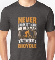Never Underestimate An Old Man With A Bicycle Funny Unisex T-Shirt
