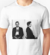 Johnny-Bargeld-Becher schoss horizontal Slim Fit T-Shirt
