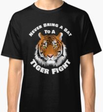 Beautiful Tiger Never Bring a Bat To A Tiger Fight Zombie Lovers Shirt Classic T-Shirt