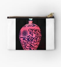 Edinburgh zoo Studio Pouch