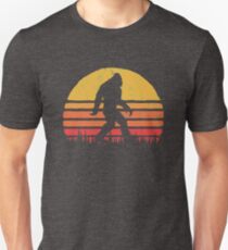Retro Bigfoot Silhouette Sun Vintage - Glauben! Slim Fit T-Shirt
