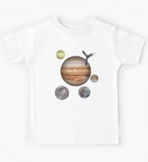 Jupiter Juno Spacecraft and Galilean Moons Kinder T-Shirt