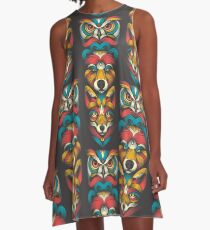 Totem der Waldtiere A-Linien Kleid