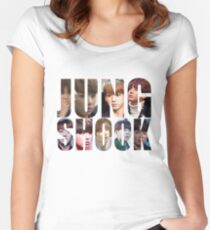 Jungshook Women's Fitted Scoop T-Shirt