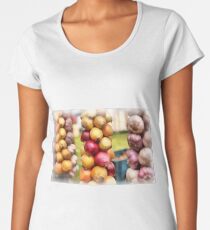 Decorative onions hanging on a string on a farmers market Women's Premium T-Shirt