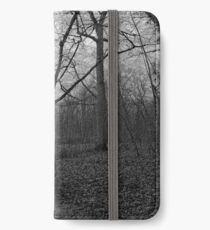 Lonely Tree iPhone Wallet/Case/Skin