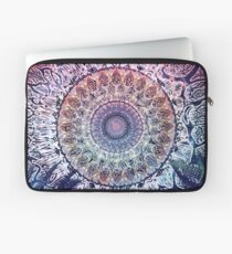 Waiting Bliss Laptop Sleeve