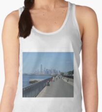 View of the Manhattan from the west coast of Brooklyn Women's Tank Top