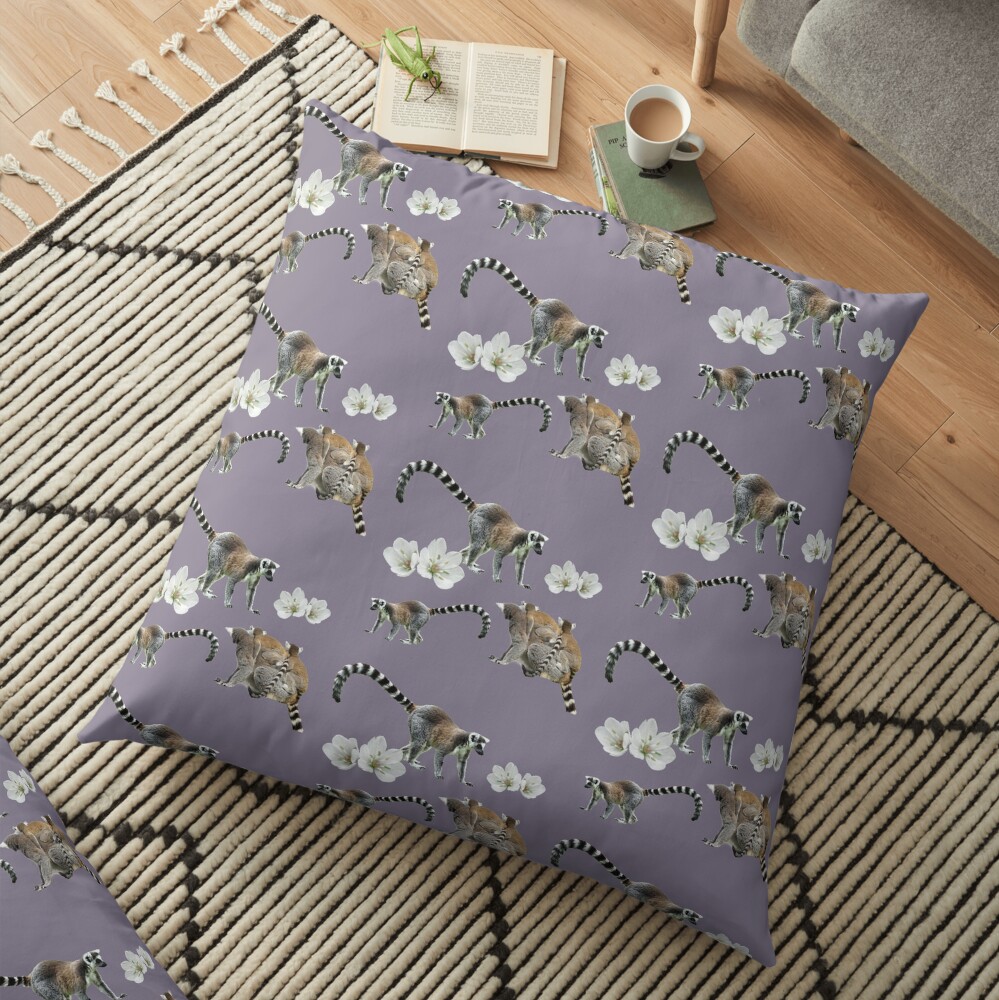 Lemur love Floor Pillow