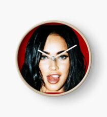 Megan_Tongue Clock