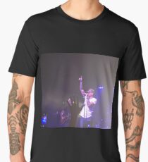 hometown proud Men's Premium T-Shirt
