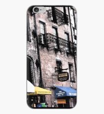 River Street Einkaufen iPhone-Hülle & Cover