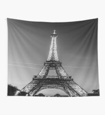 Eiffel Tower and sunset (Black and White) Wall Tapestry