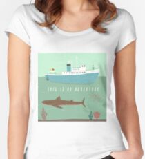 The Belafonte Women's Fitted Scoop T-Shirt