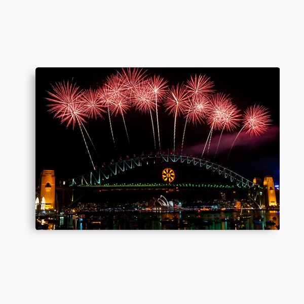 NYE 2008: Midnight Fireworks at McMahons Point Canvas Print