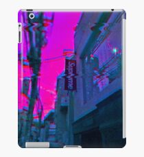 Vaporwave Supreme iPad-Hülle & Klebefolie