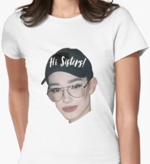 Rückblende Mary Tailliertes T-Shirt für Frauen