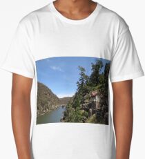 Launceston Gorge Long T-Shirt
