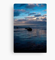 Heavy clouds Canvas Print