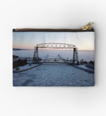 Duluth-Hebebrücke 13. Jan. Täschchen