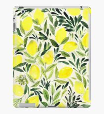 Lemons watercolor on creme white iPad Case/Skin