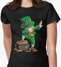 Dabbing Leprechaun T-shirt Funny Dab St Patricks Day Gifts Women's Fitted T-Shirt