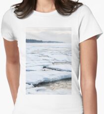 Ostsee Tailliertes T-Shirt für Frauen