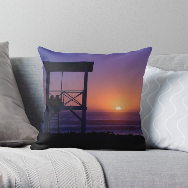 Sunset love Throw Pillow