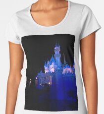 A kiss goodnight Women's Premium T-Shirt