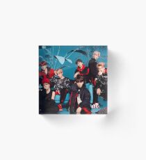 BTS Acrylblock