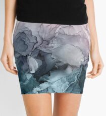Minifalda Blush y Payne's Gray Flowing Abstract Painting