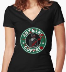 Camiseta entallada de cuello en V Café Anteiku