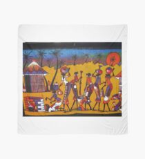 Afrikanerin, welche die Mahlzeit vorbereitet Tuch