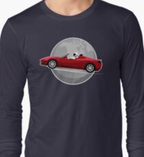 Camiseta de manga larga Roadster Tesla rojo orbitando la Tierra