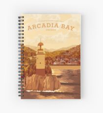 Das Leben ist seltsam - Arcadia Bay Travel Poster (Sonnenuntergang) Spiralblock