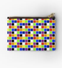 What to wear? Studio Pouch