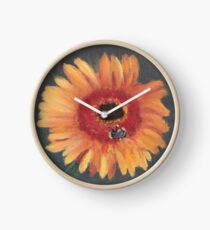 Gerbera Daisy and bee Clock