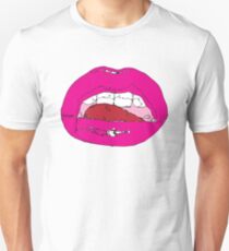 Kiss Kiss Unisex T-Shirt