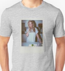 Ellie Goulding - Loneliness Unisex T-Shirt