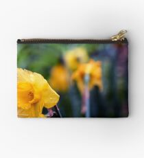 May flowers Studio Pouch