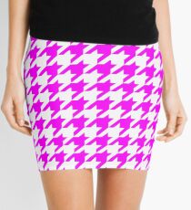 Classy in Pink Mini Skirt