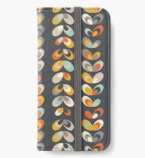 Retro seasons 02, Winter dreams iPhone Wallet/Case/Skin