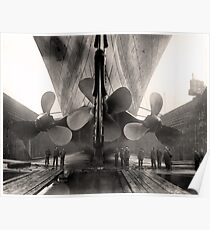 Titanic-Propeller Poster