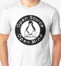 GNU/Linux Unisex T-Shirt