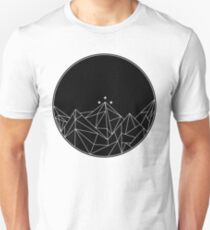 Das Nachtgericht-Symbol Slim Fit T-Shirt