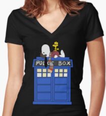 Daydreaming Doctor Women's Fitted V-Neck T-Shirt