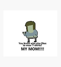 You know who else likes to wear T-shirts? - Muscle Man | Regular Show Photographic Print